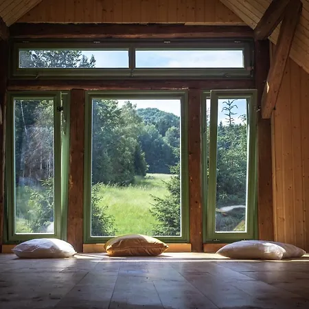 Attic, Tipi & Treehouse In Gorgeous Natural Area Jablonné v Podještědí